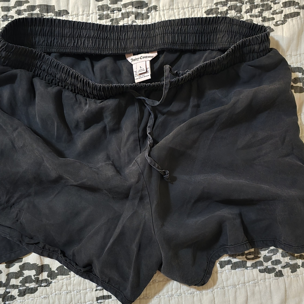 Juicy Couture Women's Black Shorts